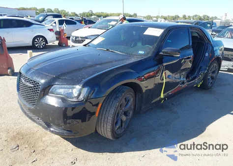 2022 Chrysler 300 S из США, поврежденный, VIN 2C3CCABG0NH228950